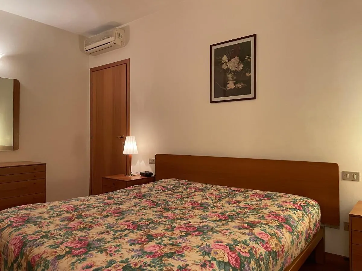Famagosta City Escape - Affitti Brevi Italia ميلان 0*,  إيطاليا